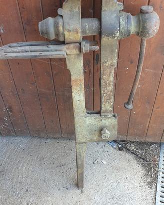 vecchia morsa da banco