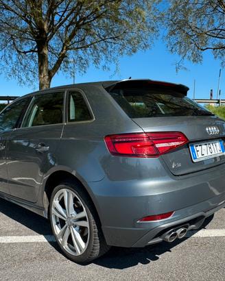 Audi A3 35TDI 2.0tdi 150cv Admired S-Line S-tronic
