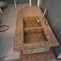 PIANO CUCINA IN GRANITO