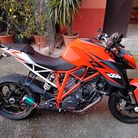 KTM 1290 Super Duke - 2016
