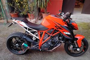 KTM 1290 Super Duke - 2016