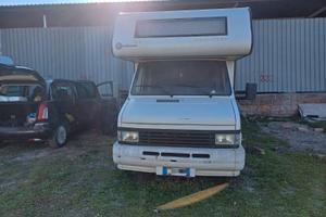 Camper peugeot 280