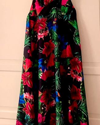Abito lungo tg.46 modello Marylin nero fiori