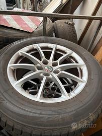 Cerchi e gomme 17’ Alfa Romeo Stelvio