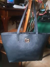 Borsa Michael Kors Jet Set Travel Medium Tote.