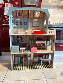 casa delle bambole "Amanda & family"