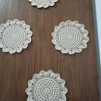 graziosi sottopiatti 