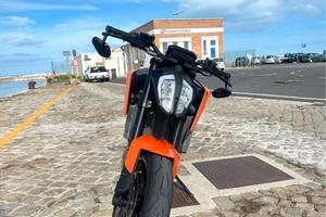 Ktm duke 790 track pack sbloccato 105cv