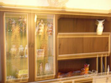 Credenza con vetrina, anni 60/70