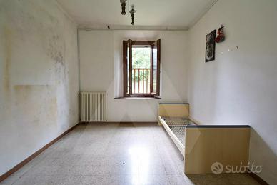 APPARTAMENTO TRILOCALE A PORTICO DI ROMAGNA IN BUO