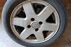 4 cerchi in lega x VW polo R14 quattro fori.
