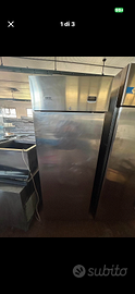 Congelatore Zanussi verticale da 600l