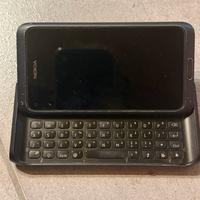 Nokia E7-00 argento