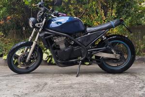 Kawasaki ER5 cilindrata 500