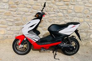 AEROX 50
