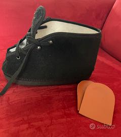 Scarpa per gesso Dynamed e rialzo tallone