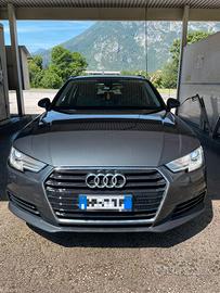 AUDI A4 5ª serie - 2016