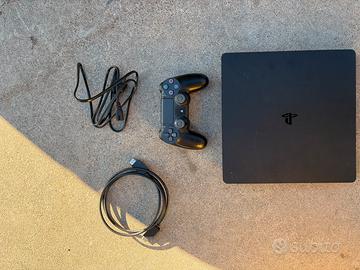 Play Station 4 Slim Usata