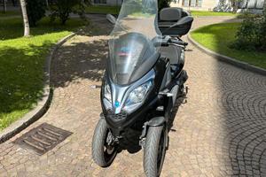 Piaggio MP3 300 HPE