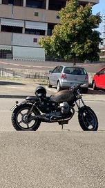 Moto Guzzi V75 Custom