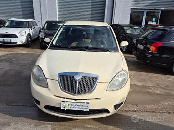 Lancia Ypsilon 1.3 MJT