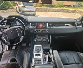 Land Rover Range Rover Sport 3.0 TDV6 HSE