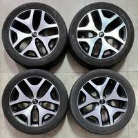 Cerchi e pneumatici originali 19 Kia Sportage