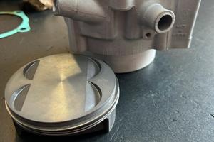 Kit cilindro pistone KTM 525 2004