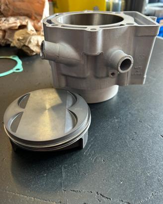 Kit cilindro pistone KTM 525 2004