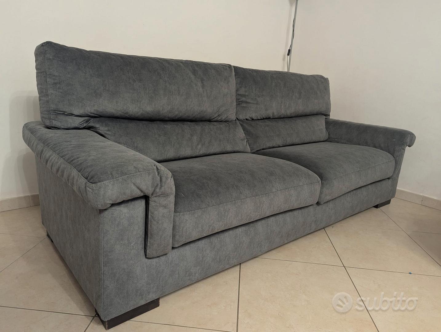 Divano Poltronesofà Assistenza PoltronesofÃ Divano Posti ARVIGO