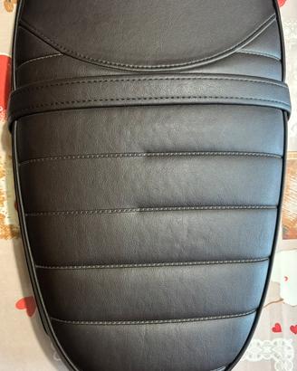 Sella Triumph T120–Prezzo Trattabile