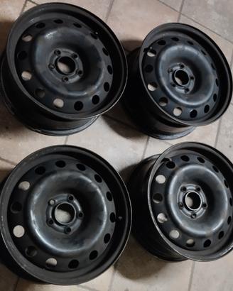 Cerchi in ferro R16  7,00J offset 42