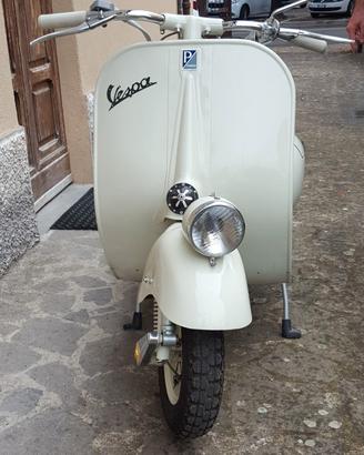 Piaggio Vespa 125 (VN) - 1956