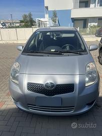 TOYOTA YARIS BENZINA 5porte
