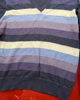 maglione leggero a v di lana