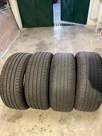 Gomme estive 225/50/18 99w