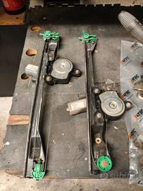 Alzavetro dx e sx completo di motorino