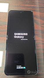 telefono cellulare Samsung flip 5