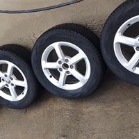 4 cerchi con gomme nuove audi 215 60 r16