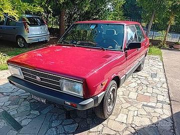 FIAT 1300 SuperMirafiori 1300/TC Rossa anno 1982