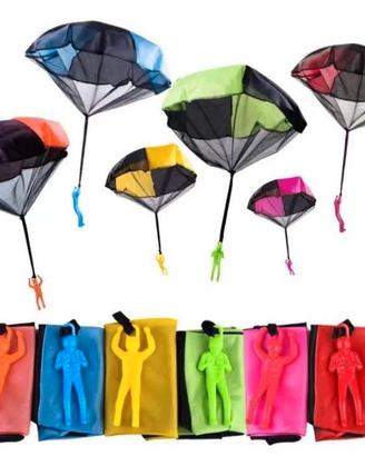 Giocattolo ParacaduteVola se lo Lanci (lotto da 3)