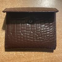 Portafoglio coccordillo o simil