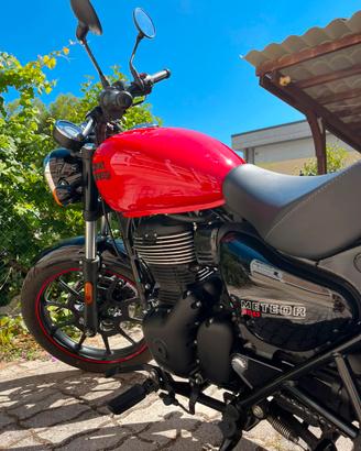 Royal Enfield Meteor 350 anno 2023 6000km