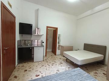 Camera e servizi indipendente