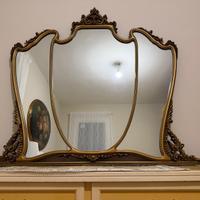 Specchiera classica tripla con cornice dorata