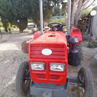 Vendita trattore agricolo gommato usatodiesel cv28