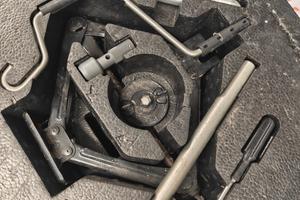 Fiat Punto Kit Ruotino di Scorta 4 fori
