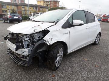 RICAMBI TOYOTA YARIS HYBRID ANNO 2015