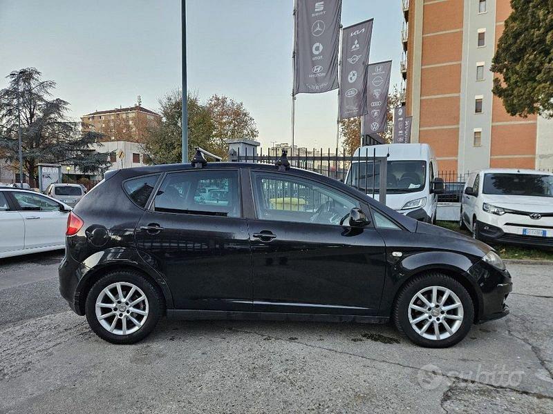 Seat Altea 2011 photo 4