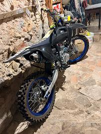 motocross 250 4 tempi